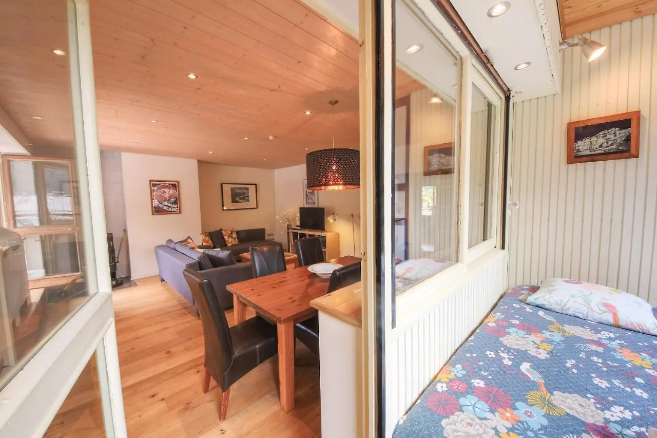 Gaillands North Apartment Chamonix 0*,