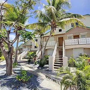 Maracuja 4, Village, Walkable Beach At 100m Holiday home Orient Bay